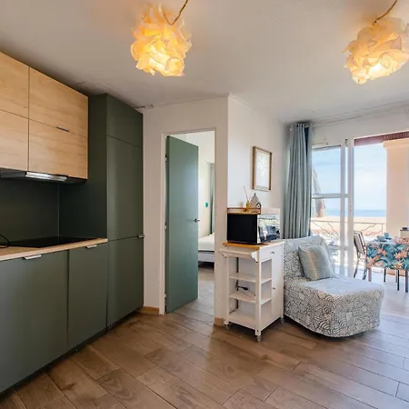 Le Village De Cap Esterel - Maeva - 4 Personnes 1 Avec Terrasse Vue - Prestige - Super Mae-2353 * Saint-Raphaël
